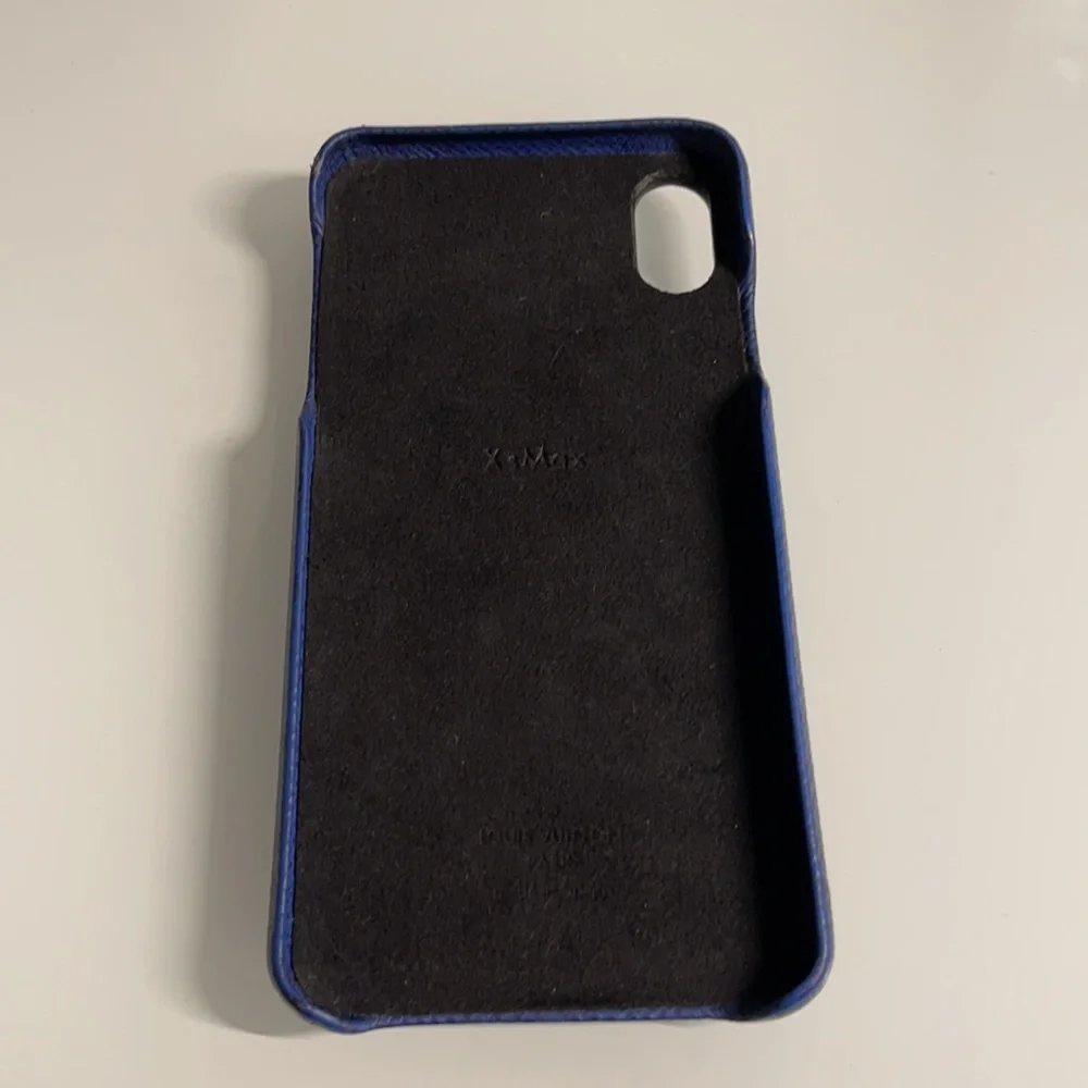 Louis Vuitton : 2019 Taigarama Iphone case Xs Max